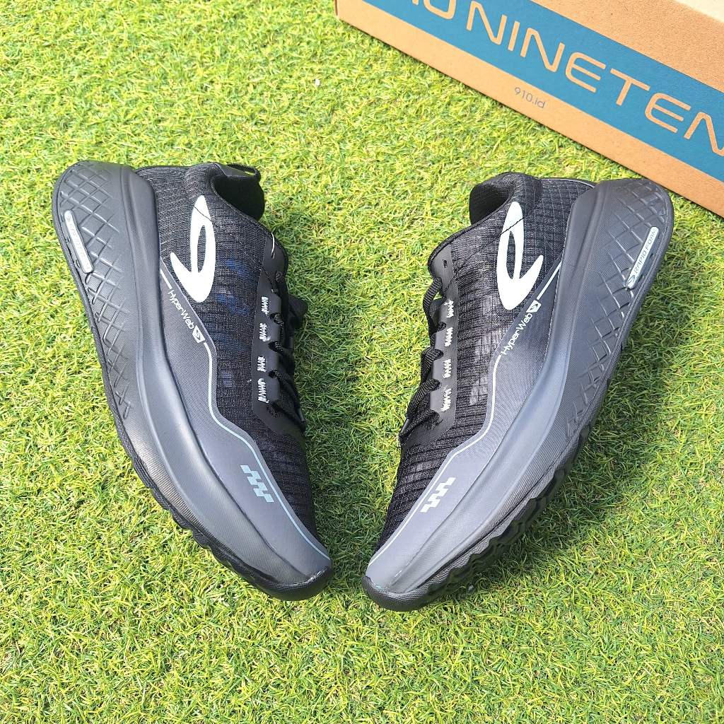 910 ULTRA EKIDEN 1.0 SEPATU LARI