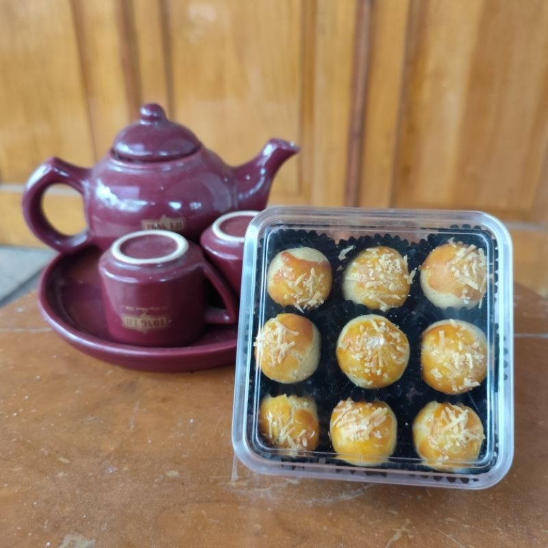 

Nastar Keju
