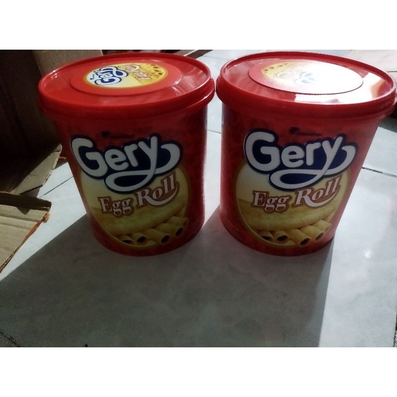 

Gerry roll ember merah