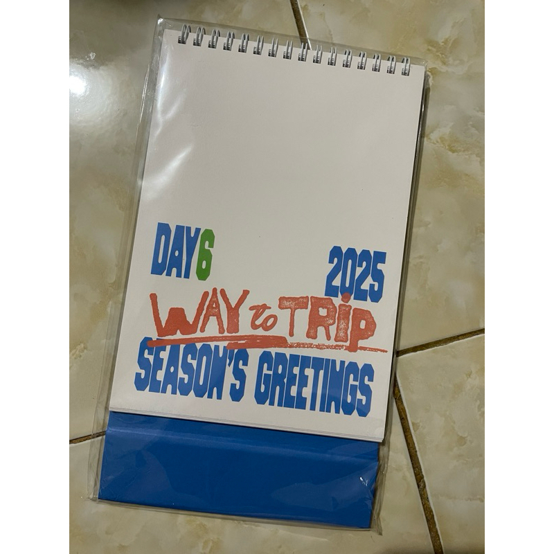 

DAY6 Season Greeting Desk Calendar