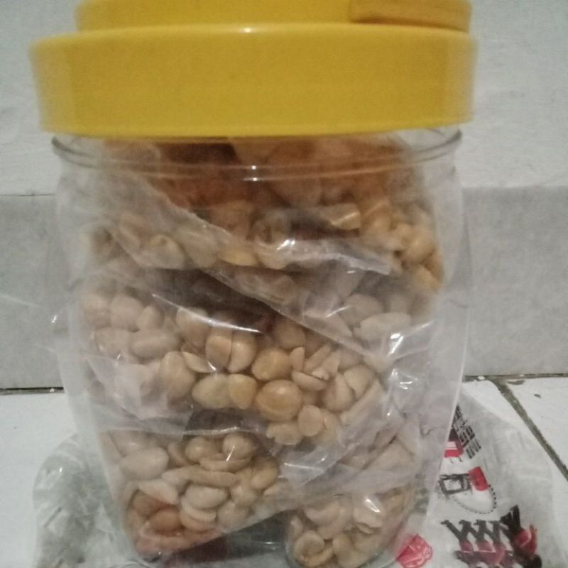 

KACANG GURIH