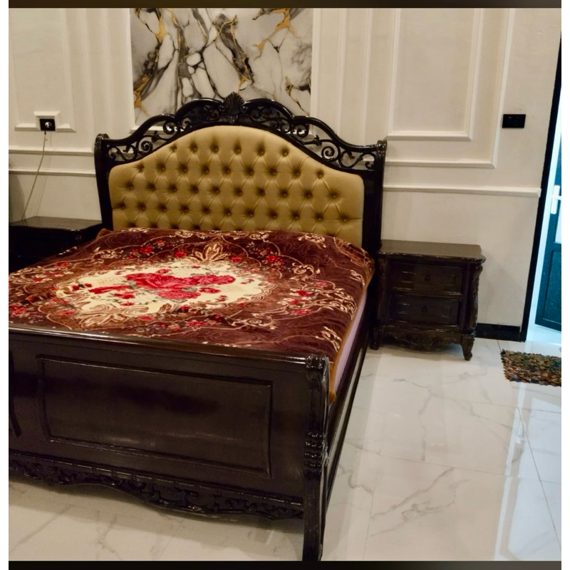 tempat tidur ukir jepara