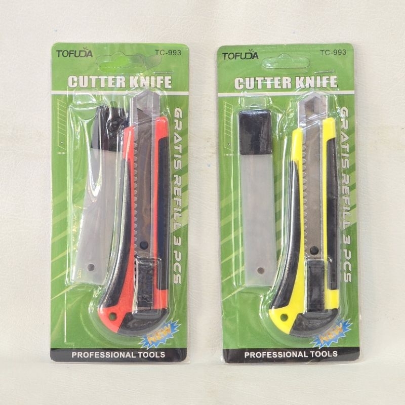 

Tofuda High Quality Pisau Cutter Besar 15cm Bonus Refill 3 Pcs TC-993 Merah / Kuning / Piso Packing / Cuter Dos Dus / Kater Refill Paket Pegangan / Gagang Karet Kualitas Bagus