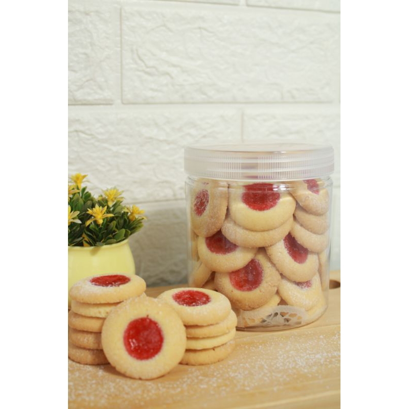 

Thumbprint cookies toples 600ml Selai Strawberry dan Blueberry