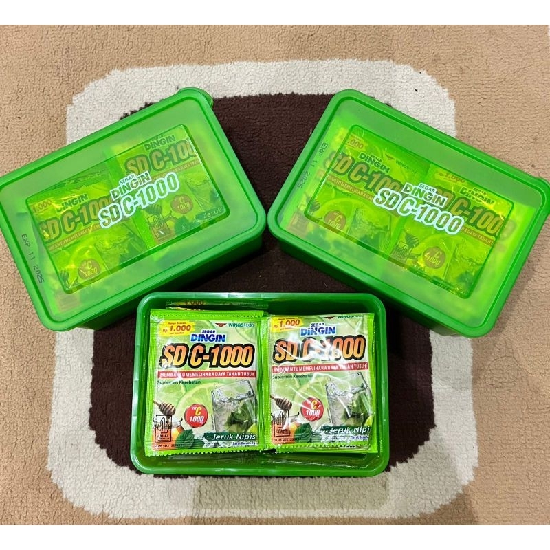 

Segar Dingin C-100 isi 2 renteng / 24 sachet (Gratis Toples)