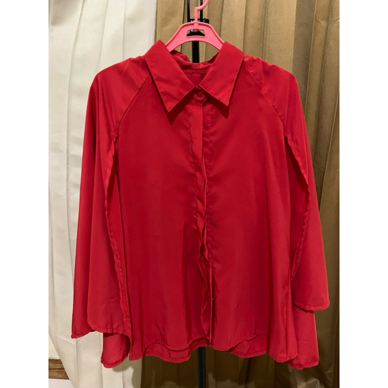 [PRELOVED] Atasan/Top Batwing Merah - Lengan Batwing