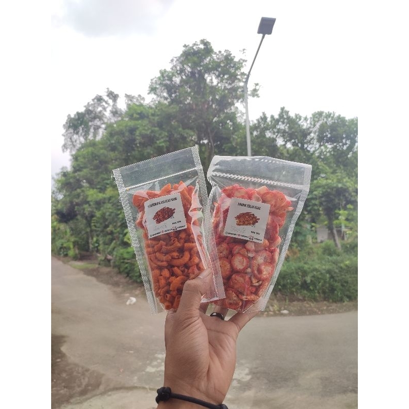 

KERUPUK SEBLAK PEDAS MANTAB KEMASAN 100g