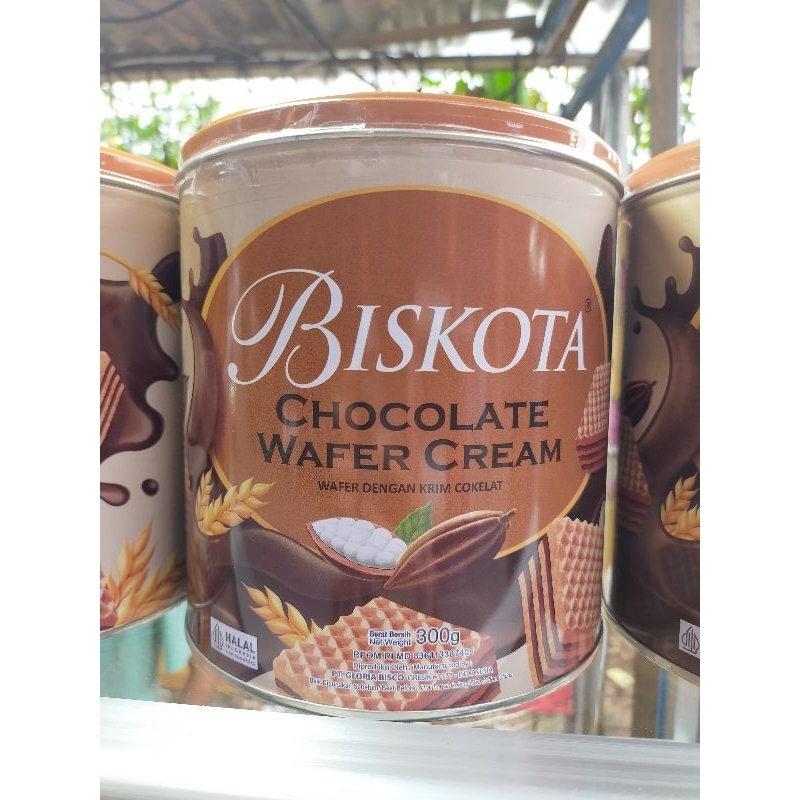 

BISKOTA WAFER COKLAT 1 DUS isi 6 toples