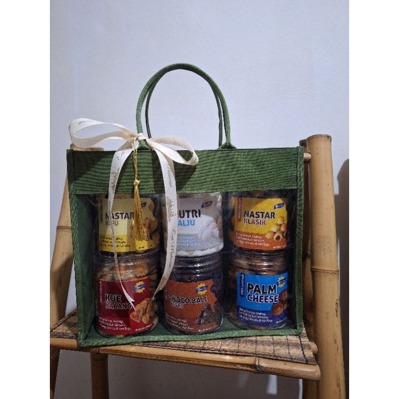 

HAMPERS SUPER BAG ISI 6 VARIAN KUE KERING