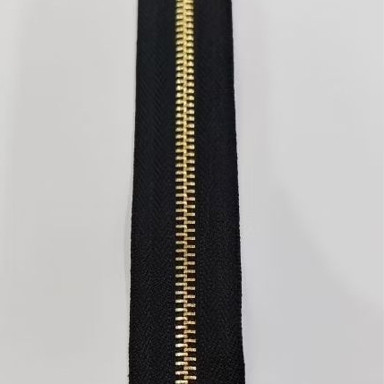 IMPORT YKK resleting zipper seleting besi no 5 hitam emas muda , aksesoris tas fashion dll