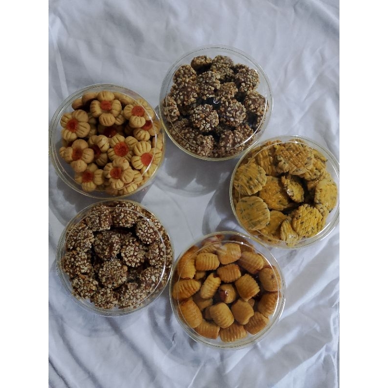 

KUE KERING NASTAR COOKIES ENAK UNTUK LEBARAN