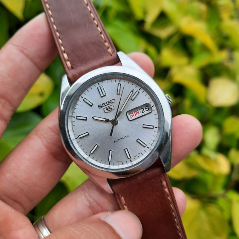 Seiko 5 Automatic SNK993K1 White Sunbrust SNK993 7s26-0430 Not SNXS73