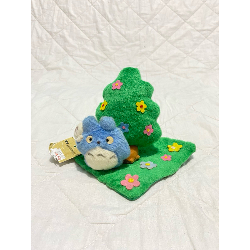 taman totoro biru classic