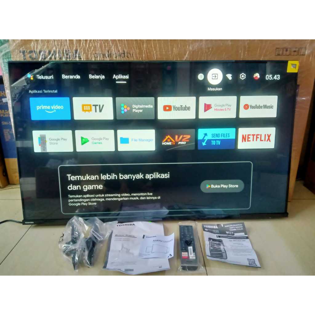 TV LED TOSHIBA 43IN SMART TV YOUTUBE WIFI KONDISI MUWLU 95% SEPERTI BARU 4705