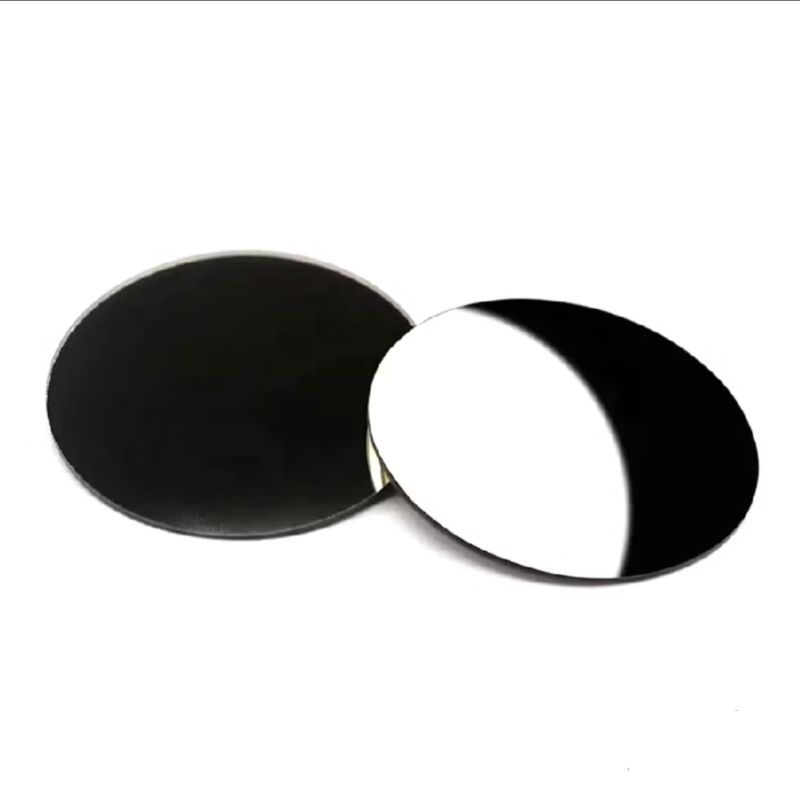 lensa hitam costum minus