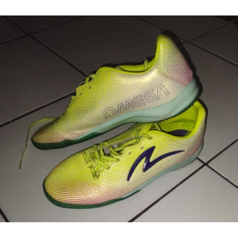 Specs Ls Omega (Second)