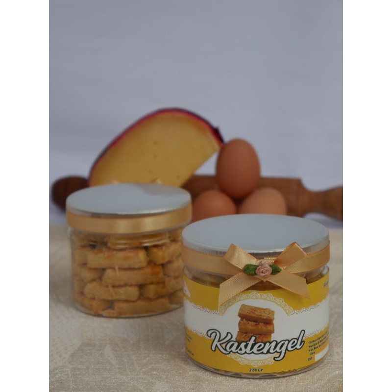 

kastengel/kastengel edam/kastengel wisman/ kue kering/kue lebaran/ kastengel premium