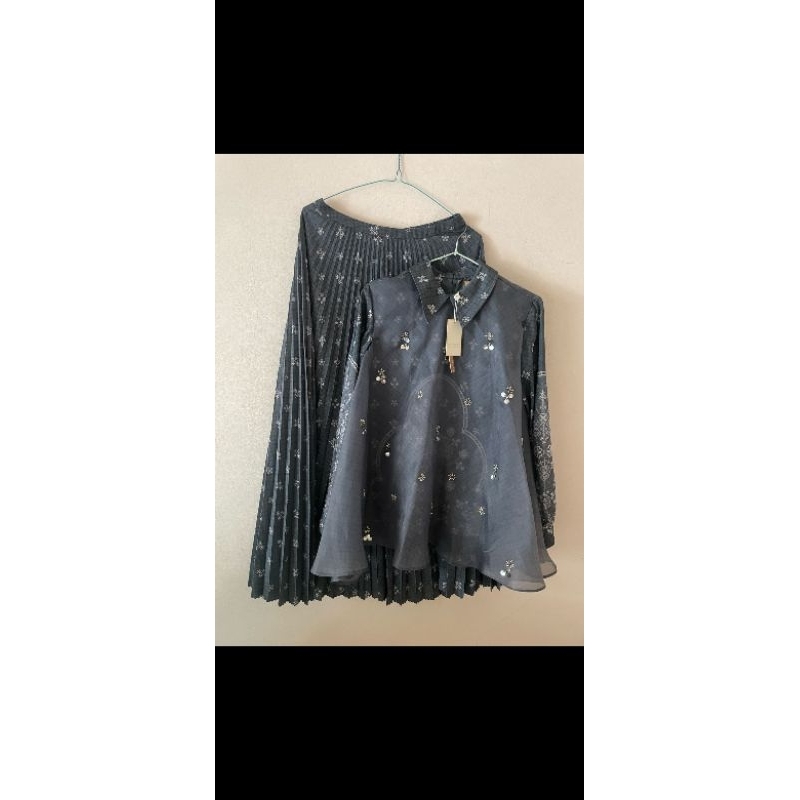 Pandai Sikek Blouse with Embellishment Savarna & Rok By Wearing Klamby