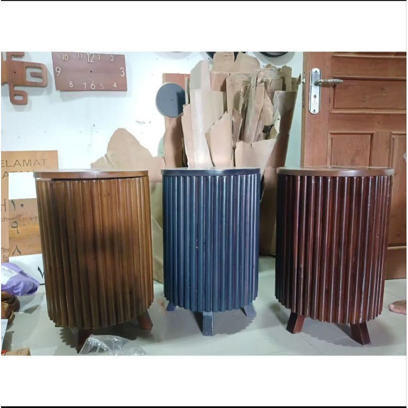 Tempat galon kayu jati estetik