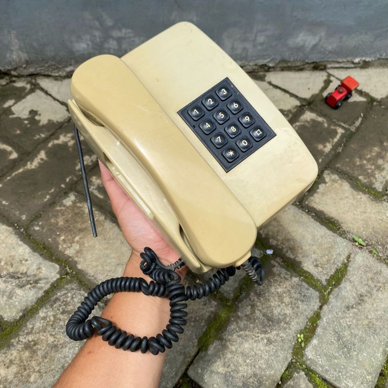 telepon tombol lawas telepon jadul original