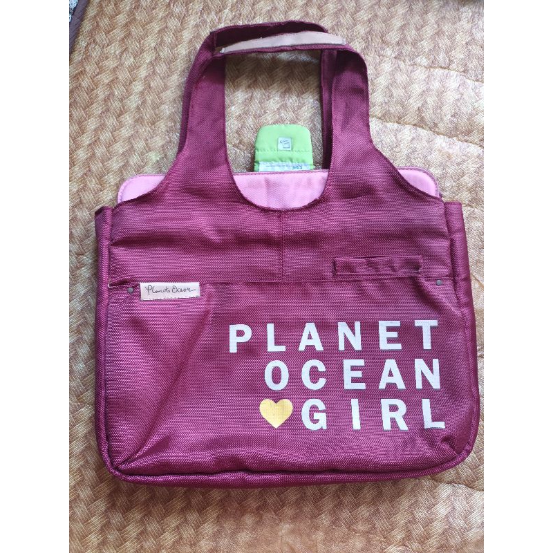 Preloved Tas Laptop Planet Ocean Girl