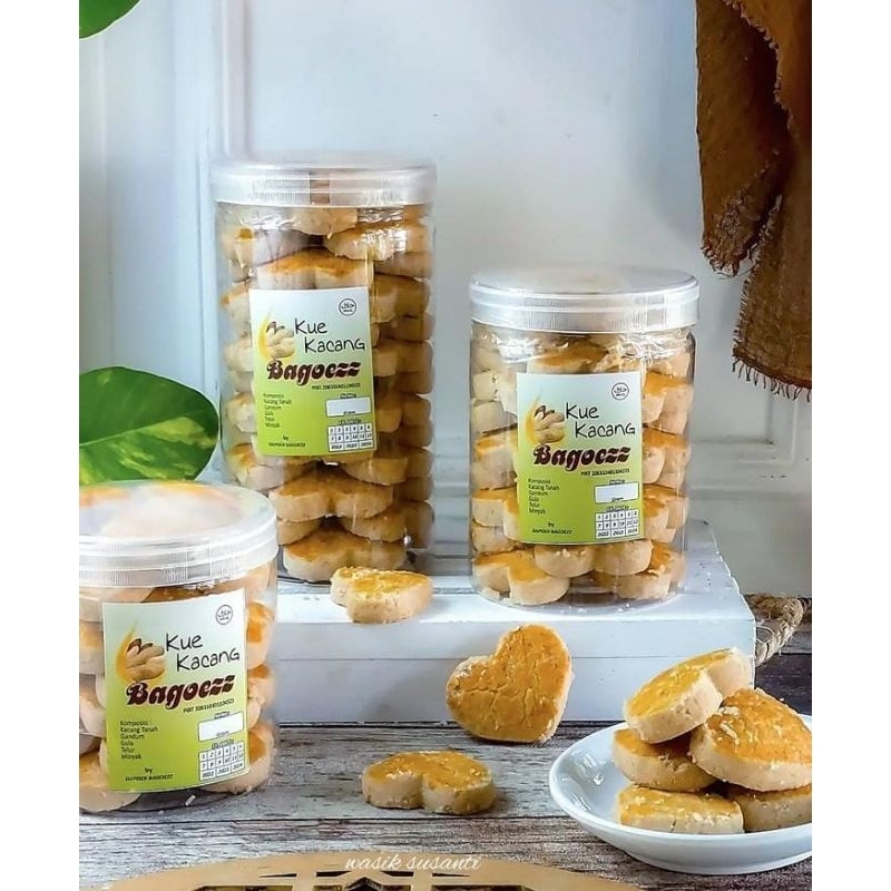 

Kue Kering Kue Kacang Kue Lebaran Kuker Kucang Kemasan Toples Homemade Premium Enak Renyah Gurih Fresh Baru Roti Kering Kacang Jadul Klasik Cemilan Camilan Snack Jajan Lebaran Idul Fitri