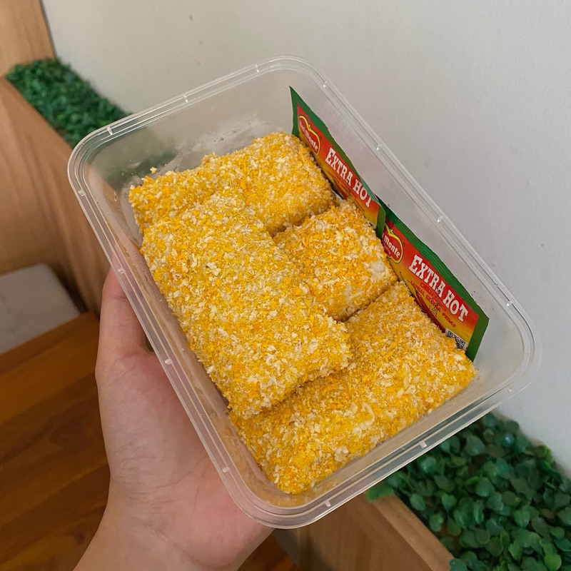 

Risol ayam suwir pedas frozen