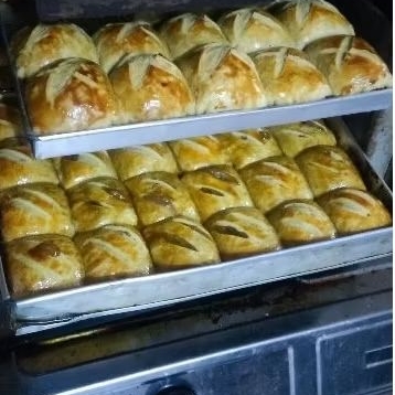 

BOLEN MIX PISANG 1PACK (10PCS)