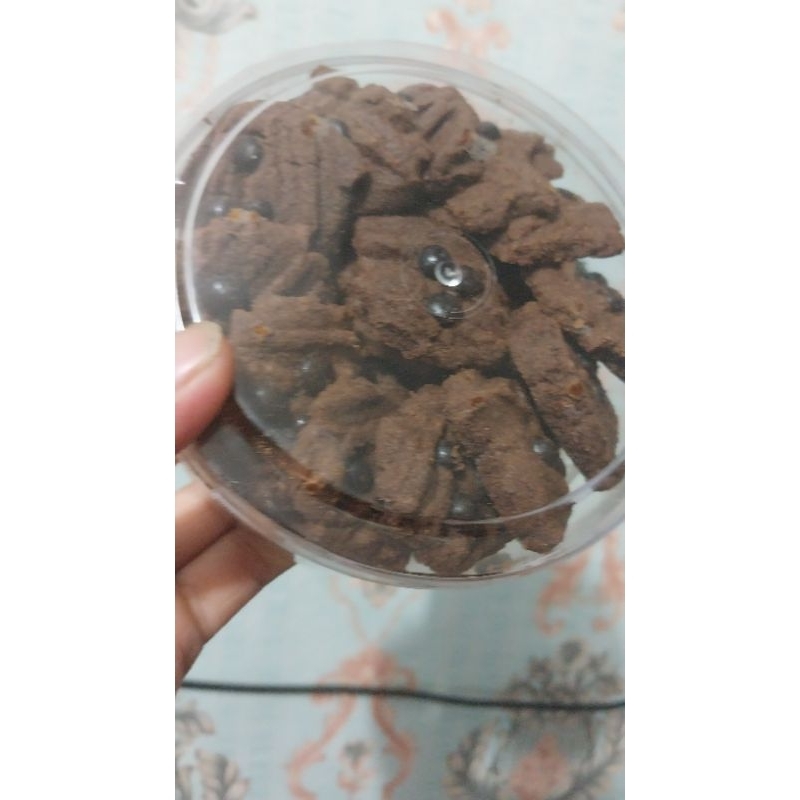 

kue coklat chocochip