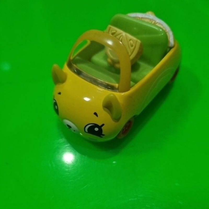 preloved: Shopkins cars