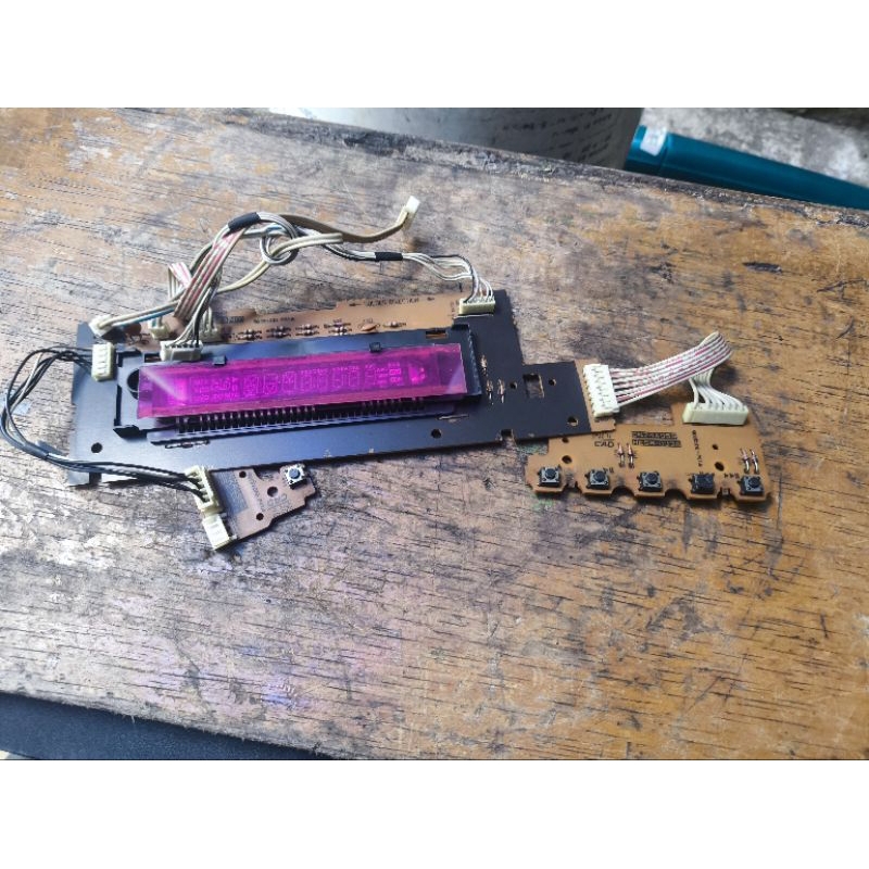 panel depan dvd home theater polytron PHT 160HD