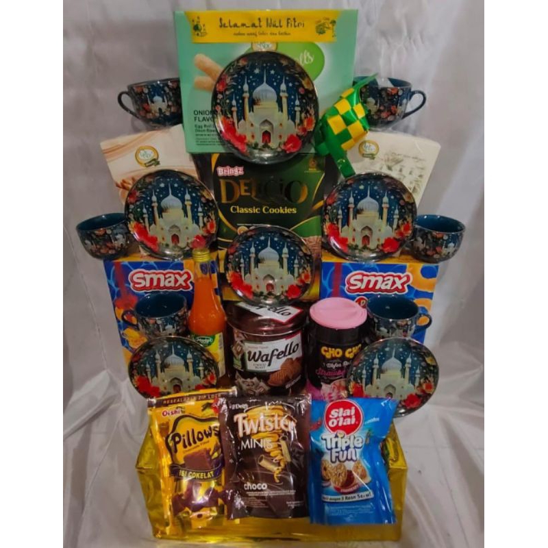 

Amanta Segar Bogor | Hampers Parcel Parsel Camilan Snack Paket Makanan + Keramik 4 Hampers Ramadhan Lebaran Idul Fitri Hadiah Kado Cantik