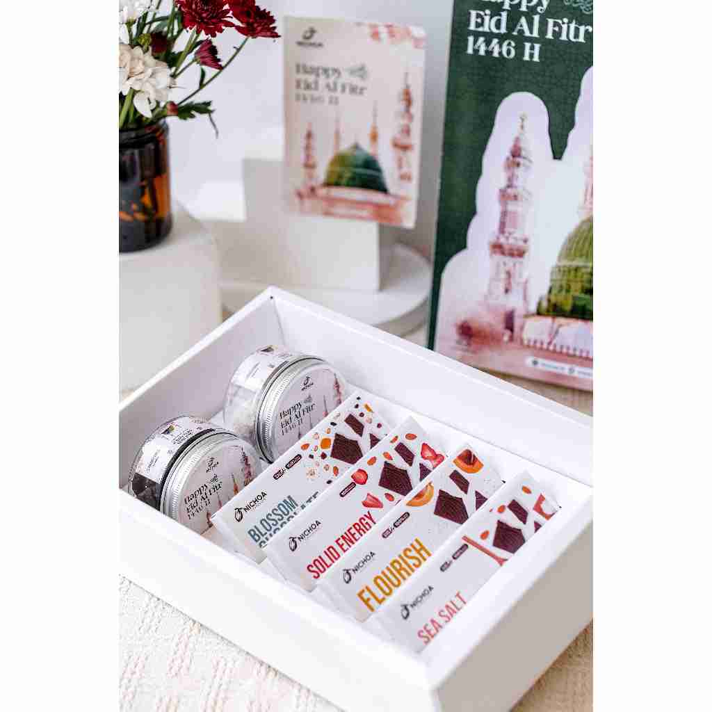 

THAR - Hampers Lebaran / Parcel Lebaran Idul Fitri / Hampers Kue Kering 2025 - Nichoa