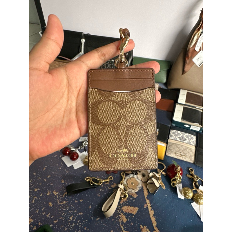 

COC Lanyard Khaki Saddle