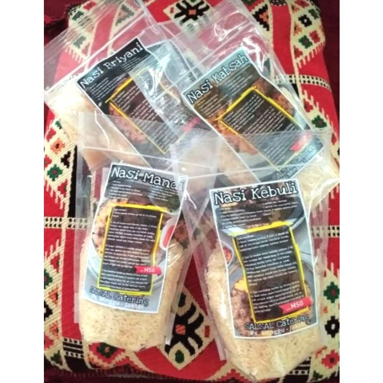 

Beras Basmati Polos Paket Bumbu Kebuli Mandhi Briyani Kabsah