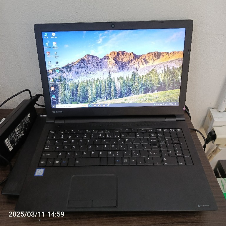 Laptop Murah Toshiba Dynabook Core i5 Gen7 RAM 8GB SSD256