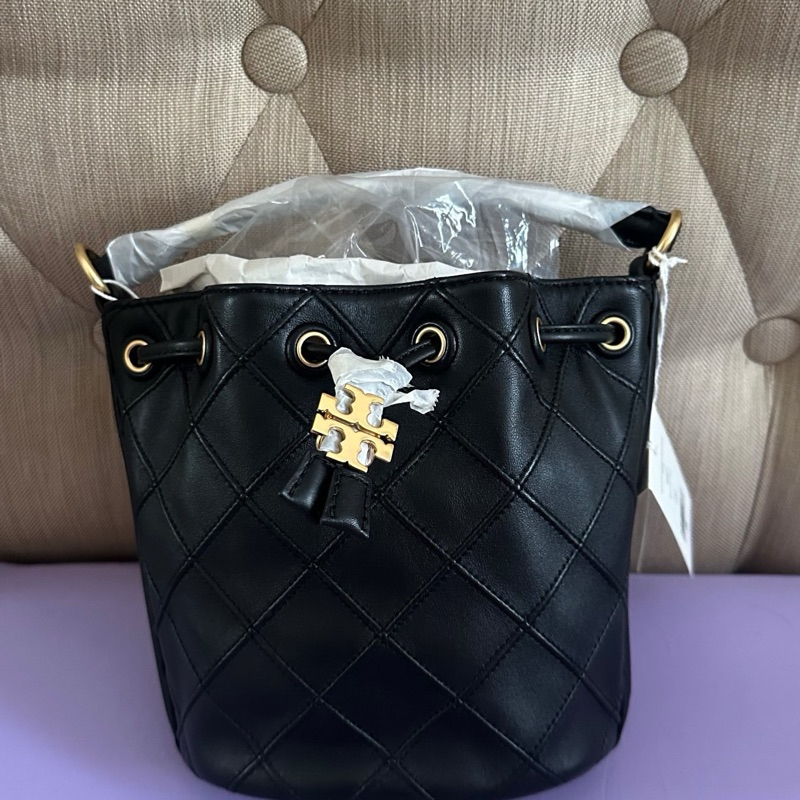 Tory Burch Fleming Soft Small Bucket Bag