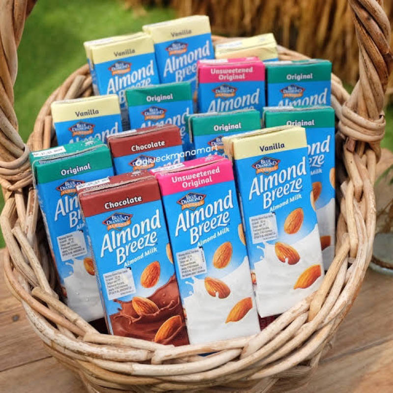 

Blue Diamond Almond Breeze Milk 946 ml per karton isi 12 pcs