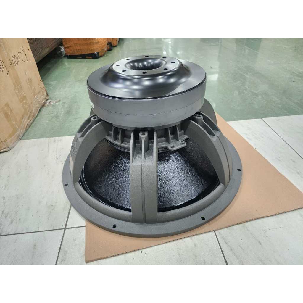 (PETI KAYU) Speaker Subwofer 18 inch Acr Fabulous 113188 - Dobel Magnet