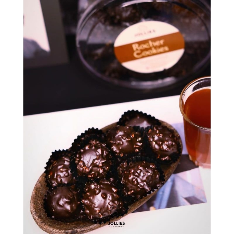 

kue kering premium rocher cookies by jollies cookies