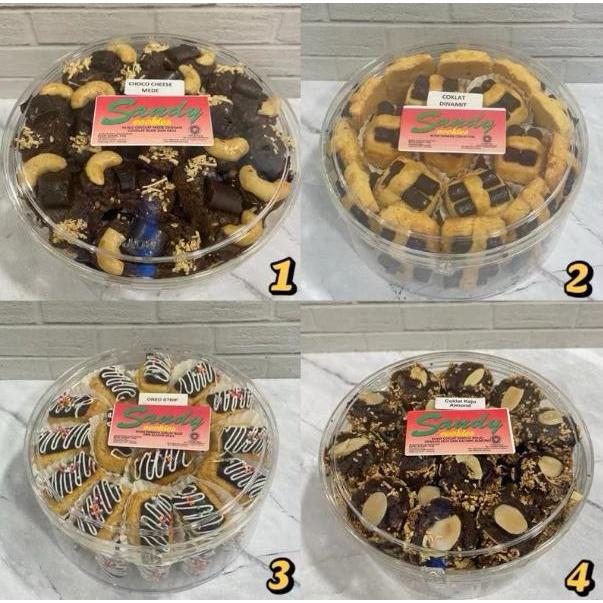 

SANDY COOKIES SPECIAL / SPESIAL (MERAH) TOPLES TIN SEDANG (EXP PANJANG) NASTAR / KASTENGEL / SAGU KEJU / MEDE KEJU