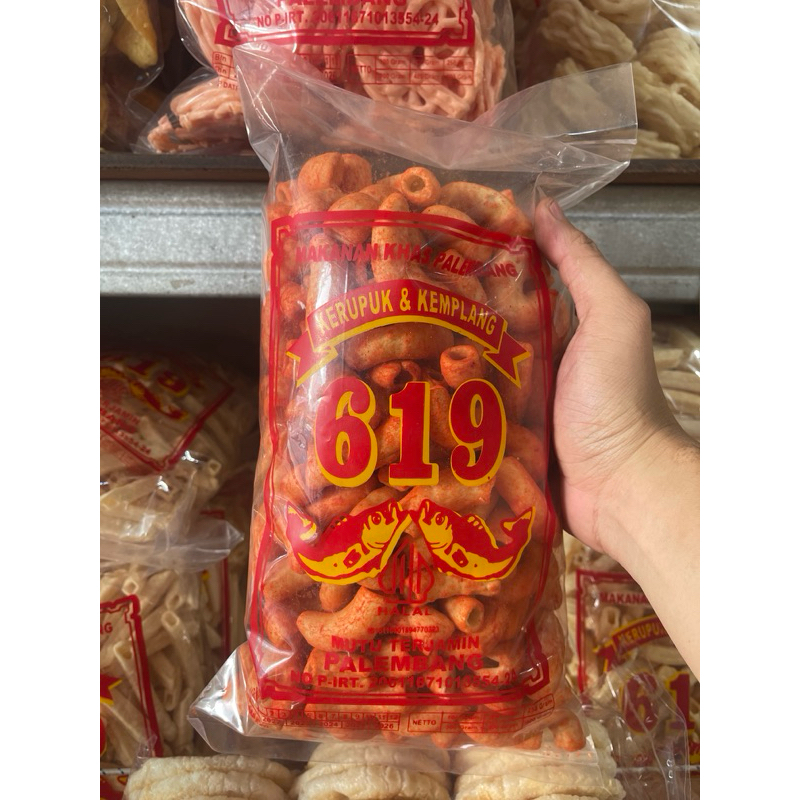 

Kerupuk Makaroni Balado 250gram