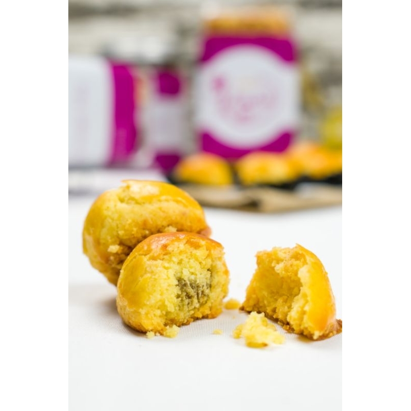 

Kue Nastar Premiun Isian Selai Nanas Homemade Kemasan Toples Silinder 600ml