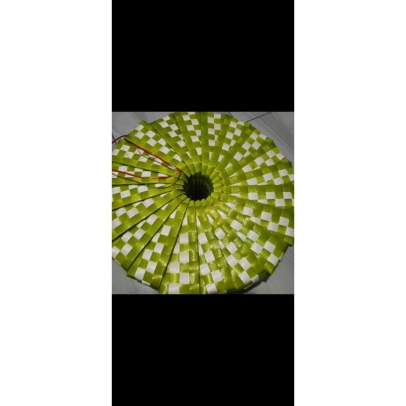 kepe sodan kotak uk 16 cm  isi 20 pcs kepe embos kepe plastik  tamas kotak embos