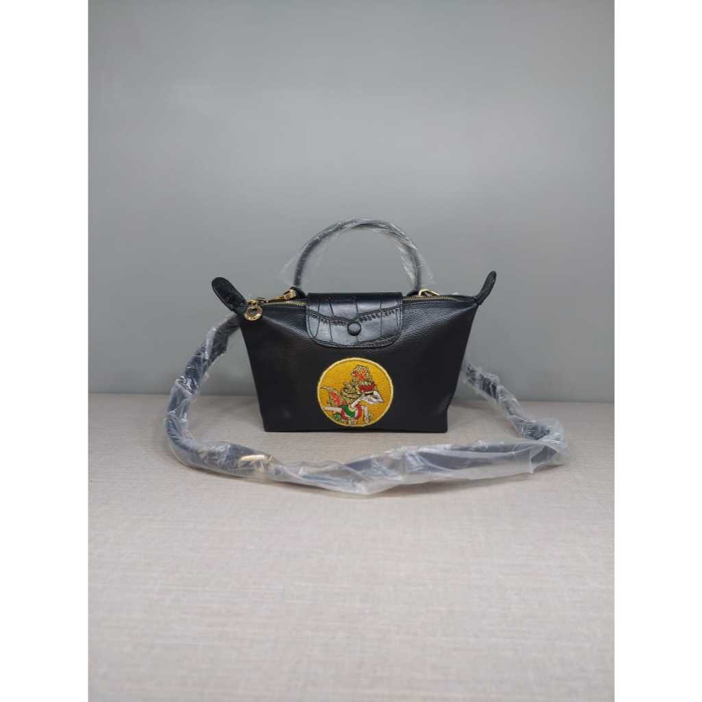 Tas Selempang Wanita Wayang Kulit Asli Premium