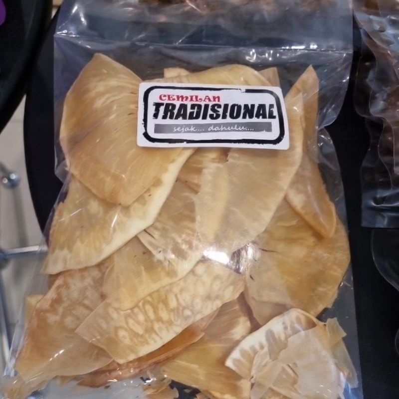 

Wie Select Keripik Sukun Siantar
