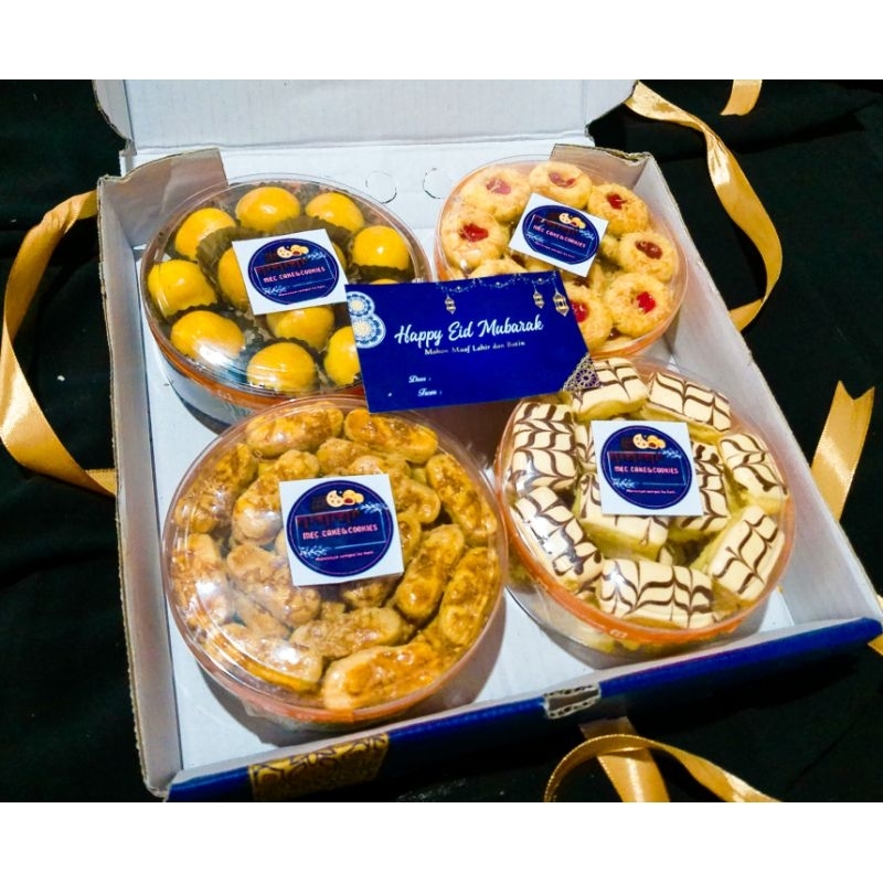 

PAKET HAMPERS KUKER ISI 4 KEMASAN TOPLES 250GR