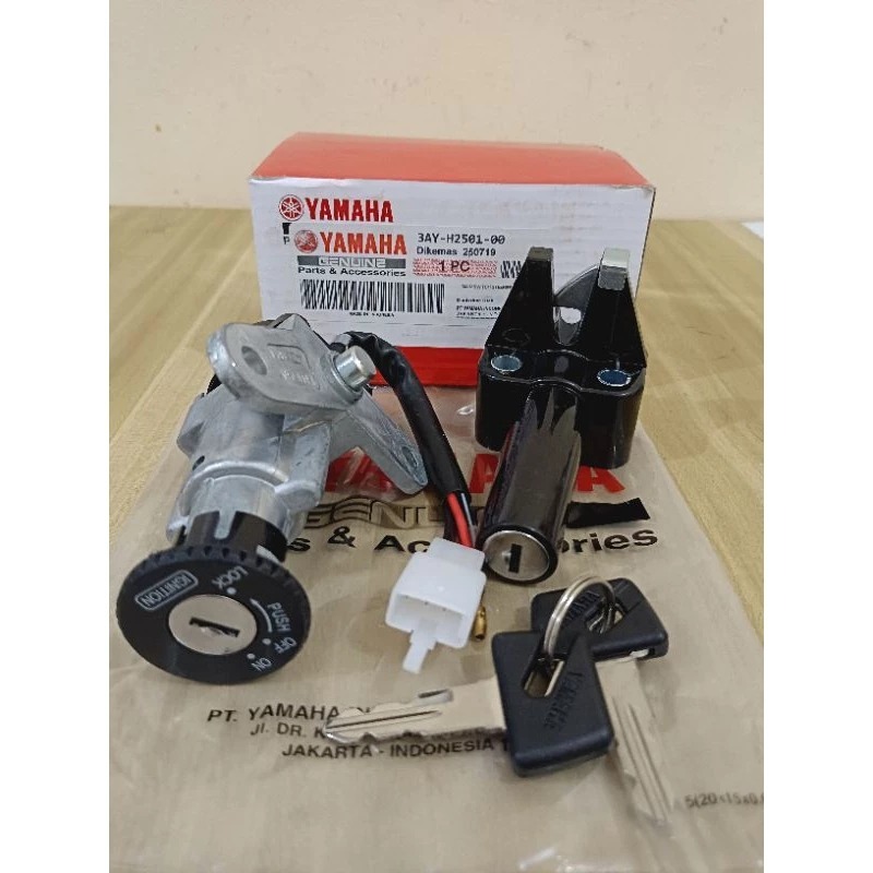 KUNCI KONTAK SET FIZR FIZ R  / VEGA  / VEGA R LAMA / CRYPTON