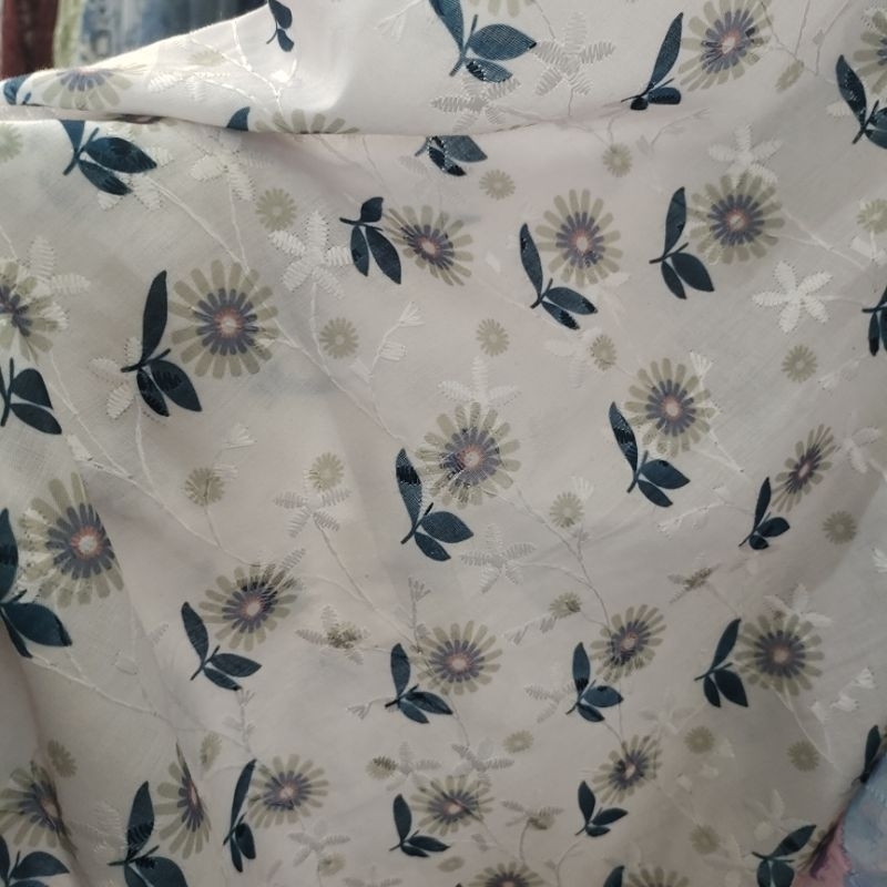 kain katun bordir motif - kain katun bordir - bahan antik - kain pesta - kain bordir - kain katun em