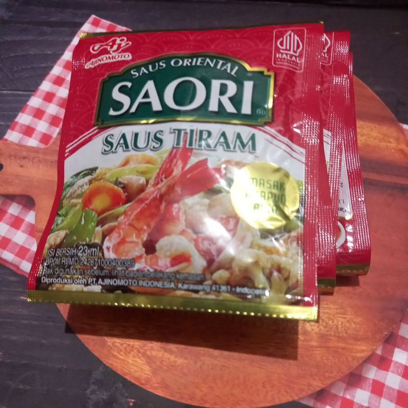 

Saori Saus Tiram 1 Renceng isi 10Pcs